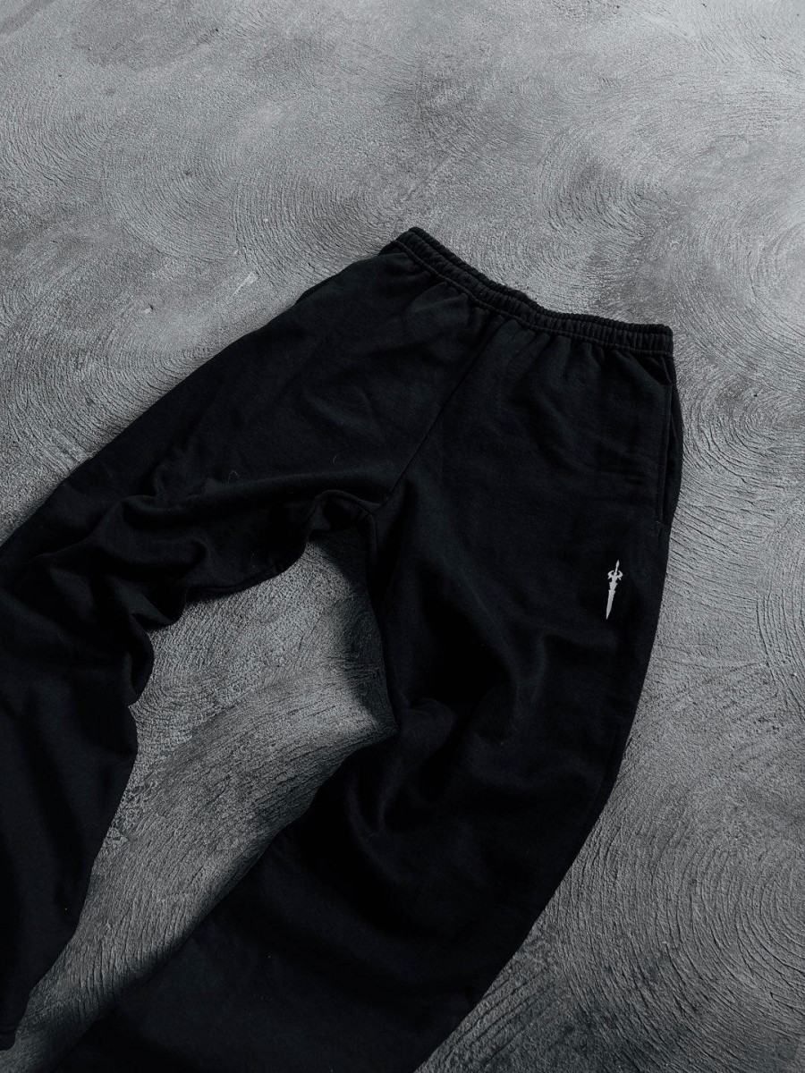 ESSENTIAL "JOGGER" SWEATPANTS