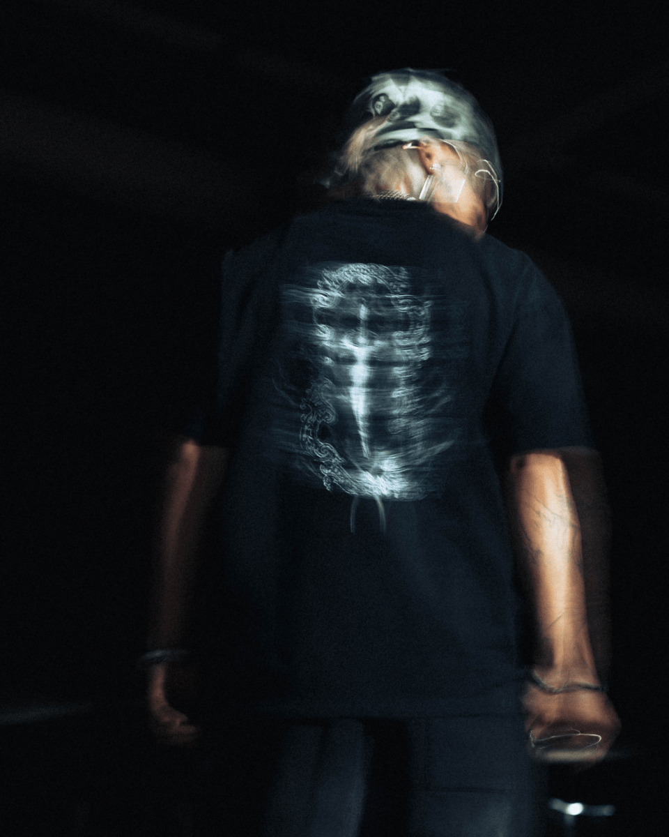 CREST "VINTAGE" T-SHIRT