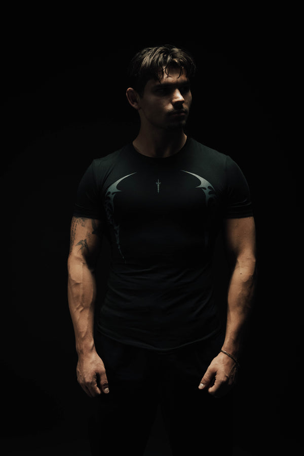 "NOVA" COMPRESSION SHIRT - intrepid