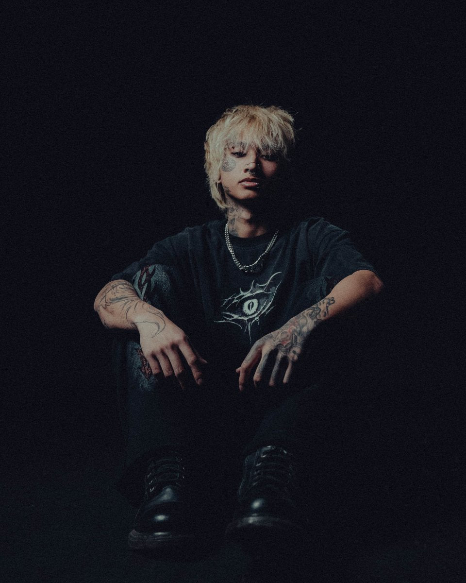 ECLIPSED "VINTAGE" T-SHIRT