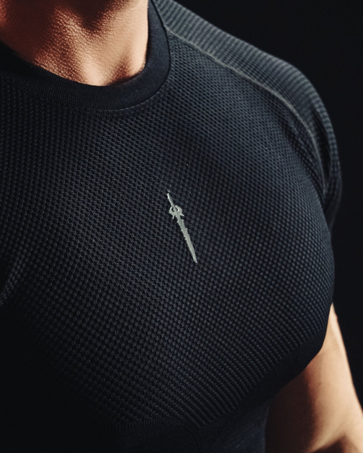 VANGUARD "COMPRESSION" SHIRT